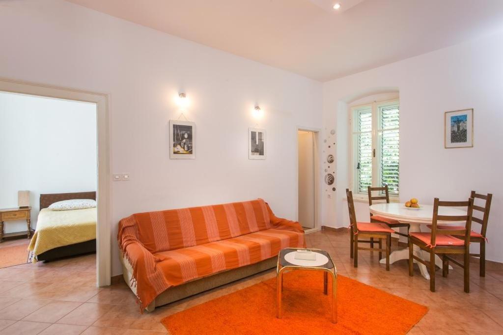 Apartment Tranquilo ดูบรอฟนิก ภายนอก รูปภาพ
