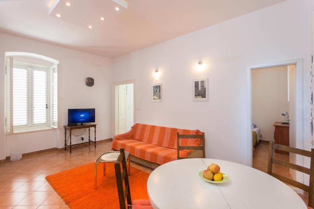 Apartment Tranquilo ดูบรอฟนิก ภายนอก รูปภาพ