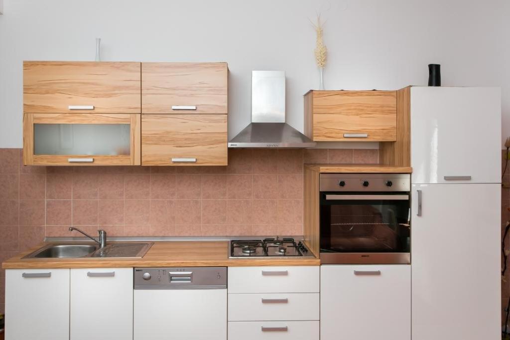 Apartment Tranquilo ดูบรอฟนิก ภายนอก รูปภาพ