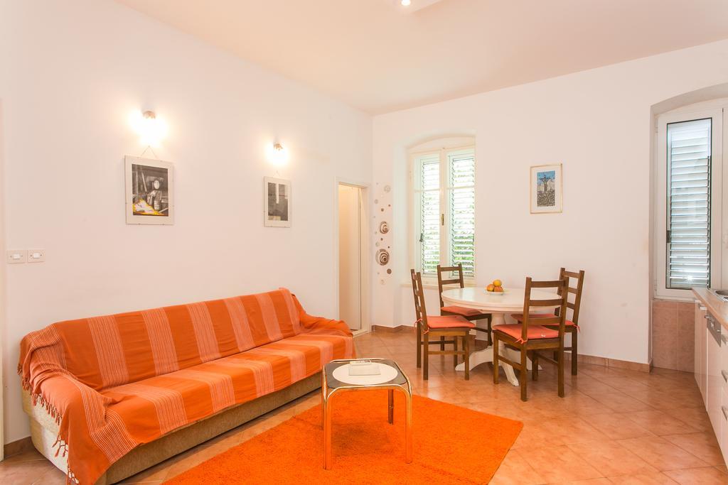 Apartment Tranquilo ดูบรอฟนิก ภายนอก รูปภาพ